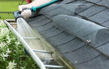 Lower Upnor gutter cleaning costs